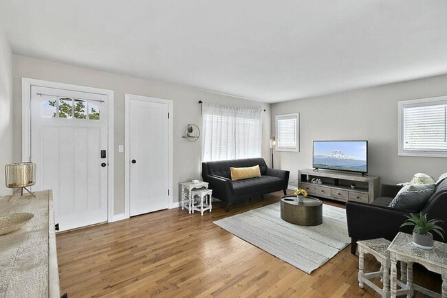 Photo - 4506 N Ferdinand St Unit ID1296618P