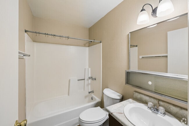 4BR, 2BA - 1,100SF - Primary Bathroom