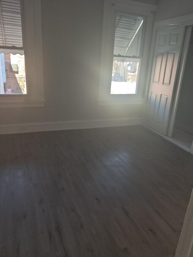 Photo - 1414 W Pacific St