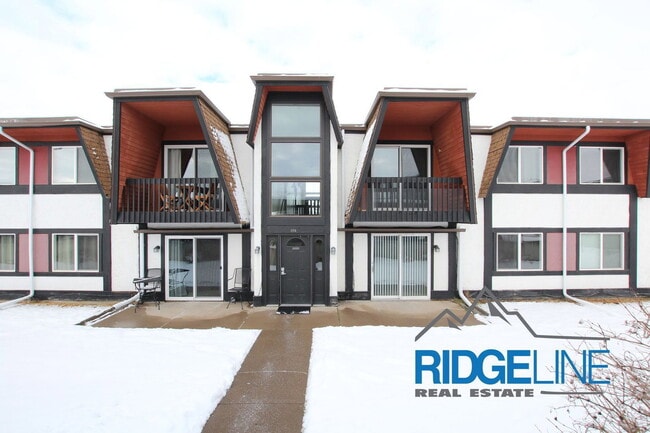 Photo - 228 13th Ave S Unit Apt 4