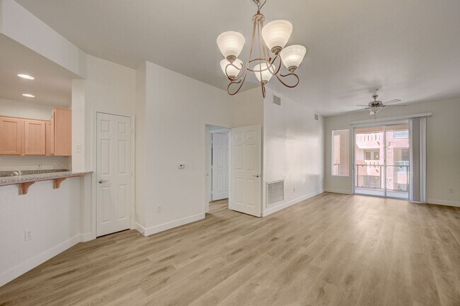 31 E Agate Ave Unit Park Avenue