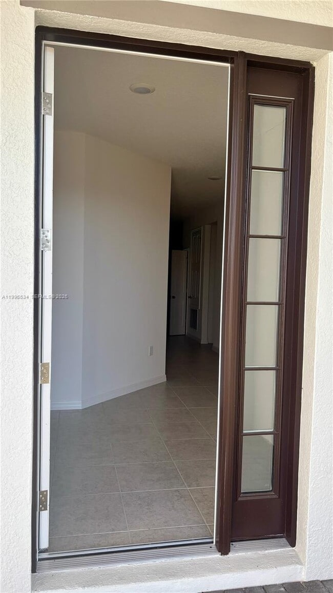 Photo - 219 Bottle Brush Dr