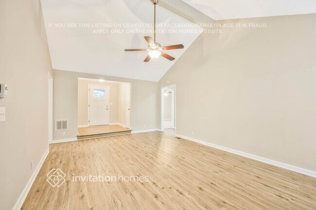 Photo - 509 Heritage Ln