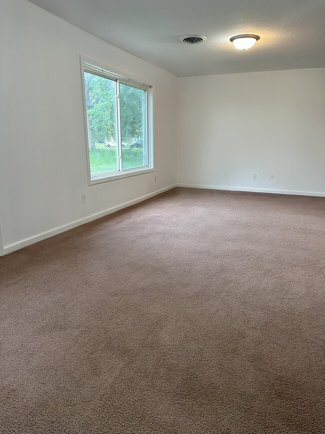 Photo - 1005 N Lincoln St