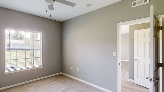 Harbin Pointe Apartment Homes