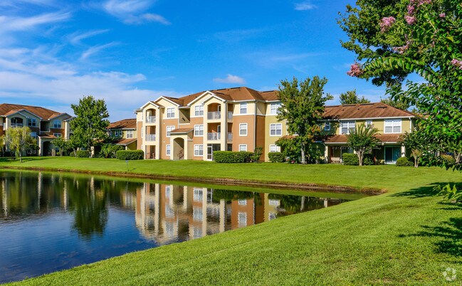 Villages at Lake Pointe Apartamentos Para alquiler en Orlando, FL