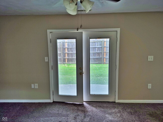 Photo - 47 Port Sylvia Dr