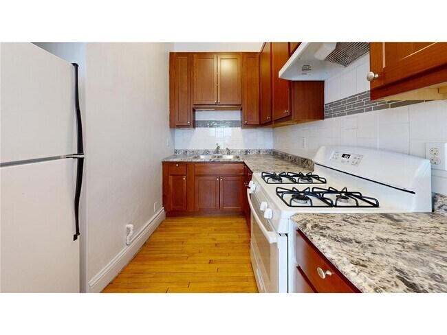 Building Photo - 3137 Aldrich Ave S Unit 301 Rental