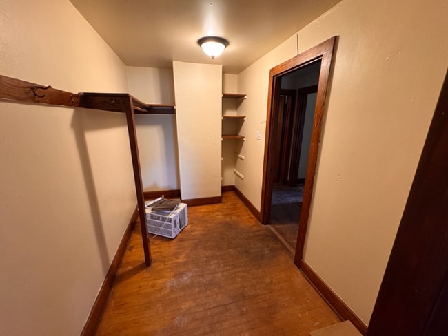 Photo - 916 Milwaukee Ave