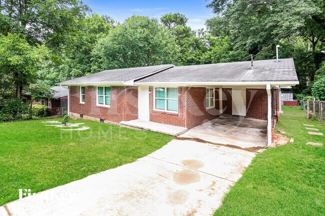 Photo - 1114 Indale Pl SW