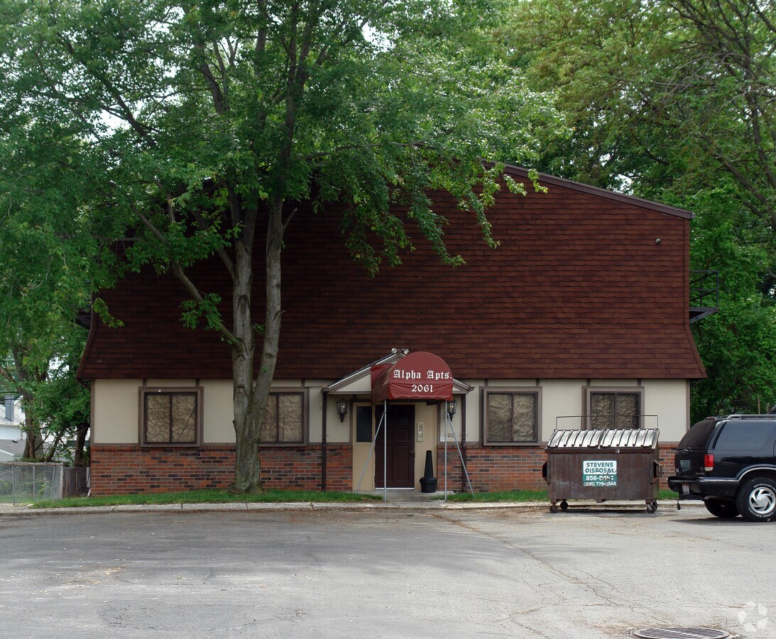 Photo - 2061 Tremainsville Rd Apartments