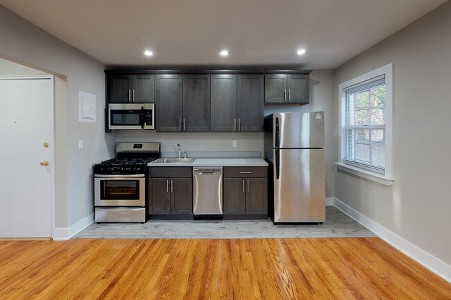 Forest Hill Apartments