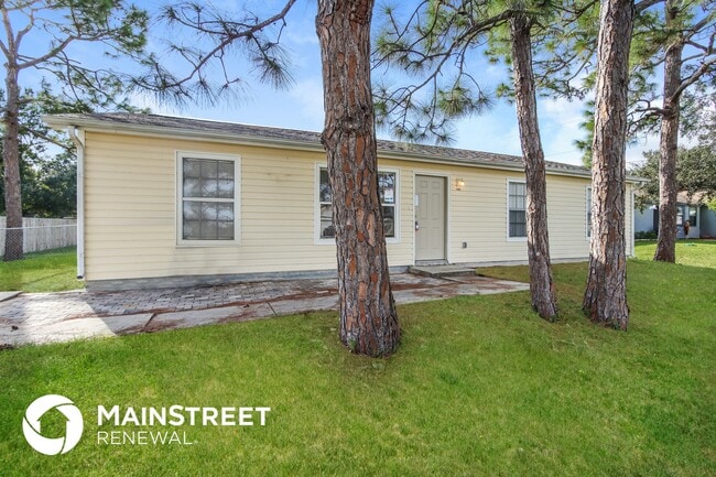 Photo - 1658 Glendale Ave NW