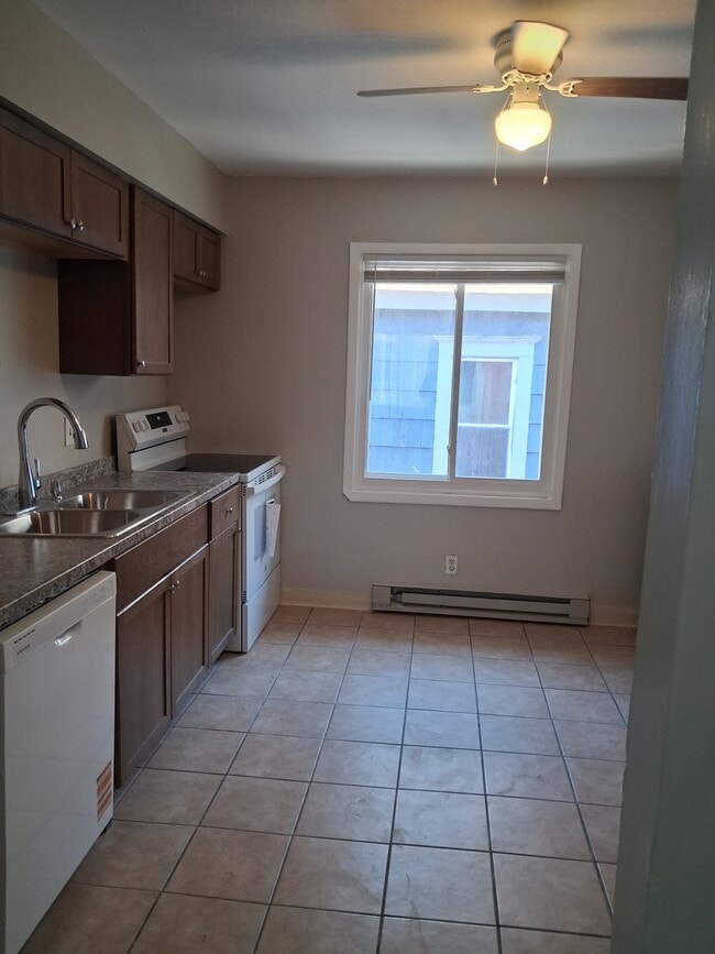 413 Wilkinson St Unit 5