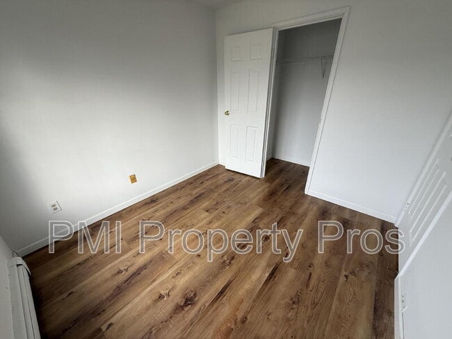 Photo - 139 Heidel Rd Unit Apt 7