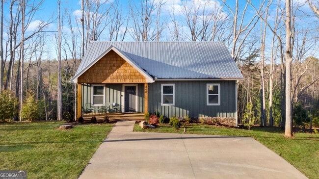 Photo - 360 Prince Dr