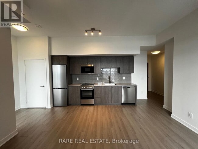 Photo - 25 Wellington St S Unit 3206