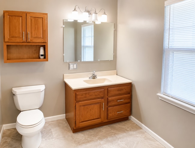 Photo - 3 Bed / 1 Bath Home in Dubuque