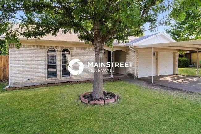 Building Photo - 3 Bedroom Pet-Friendly Home in WATAUGA, TX with Main Street Renewal