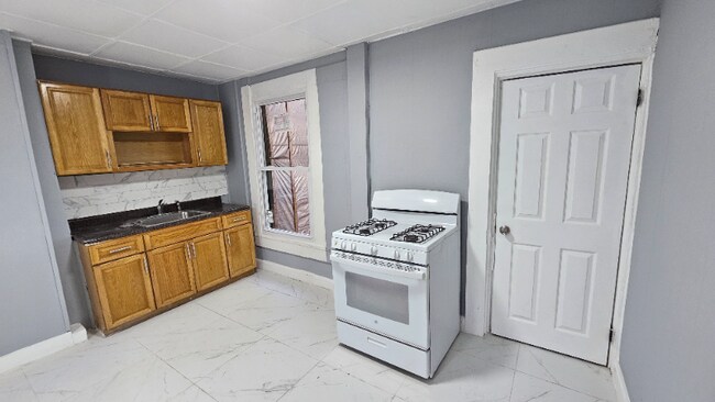 Photo - 169 Pearl St Unit 1