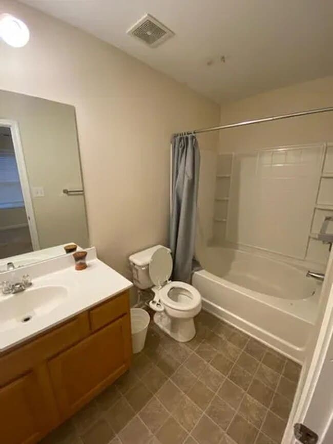 Photo - 1714 Heights Cir NW