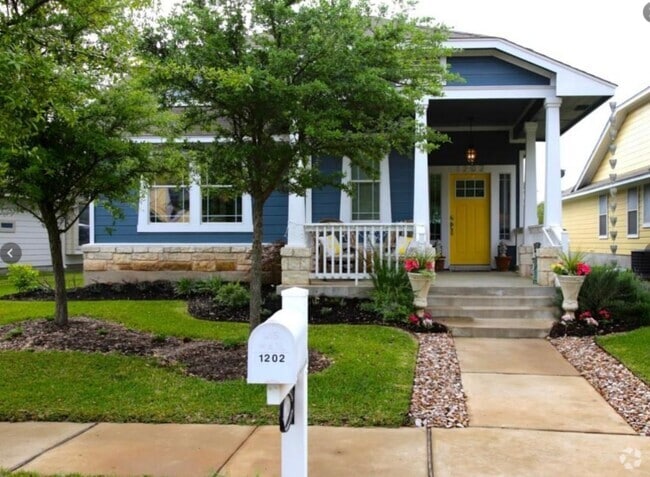 Building Photo - 1202 Rawhide Trail Rental