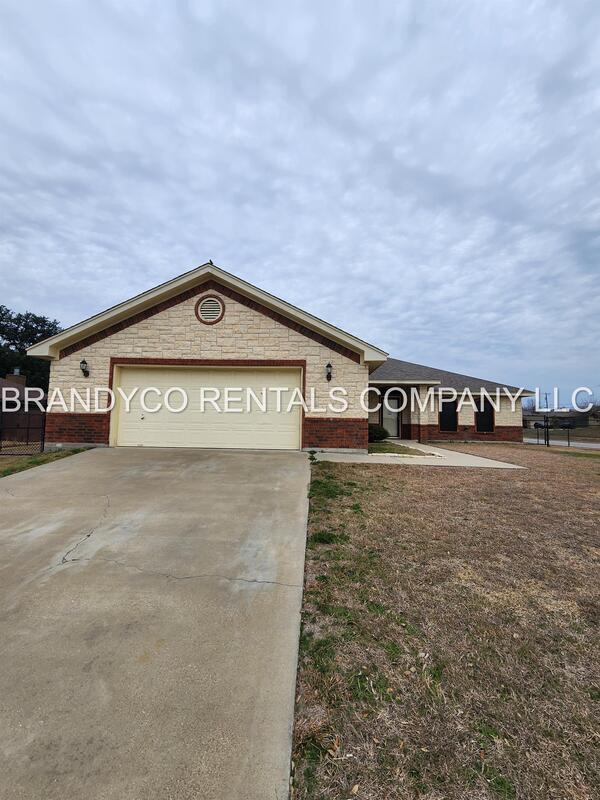 Building Photo - 4203 Joshua Dr