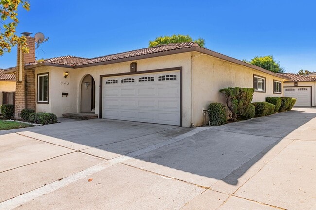 542 Alberta Ave