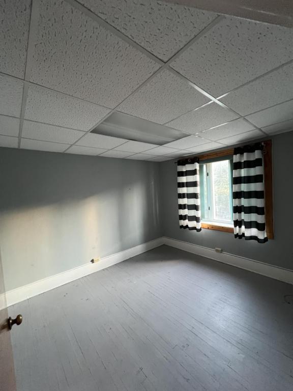 Photo - 1074 Priestley Ave