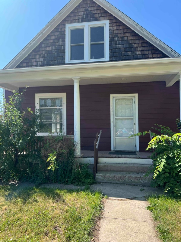 Building Photo - 1226 9th Ave S