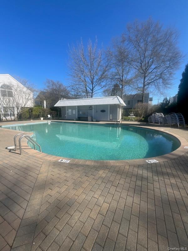 Photo - 220 Montauk Hwy