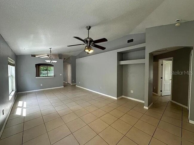 Photo - 10467 Blackmore Dr