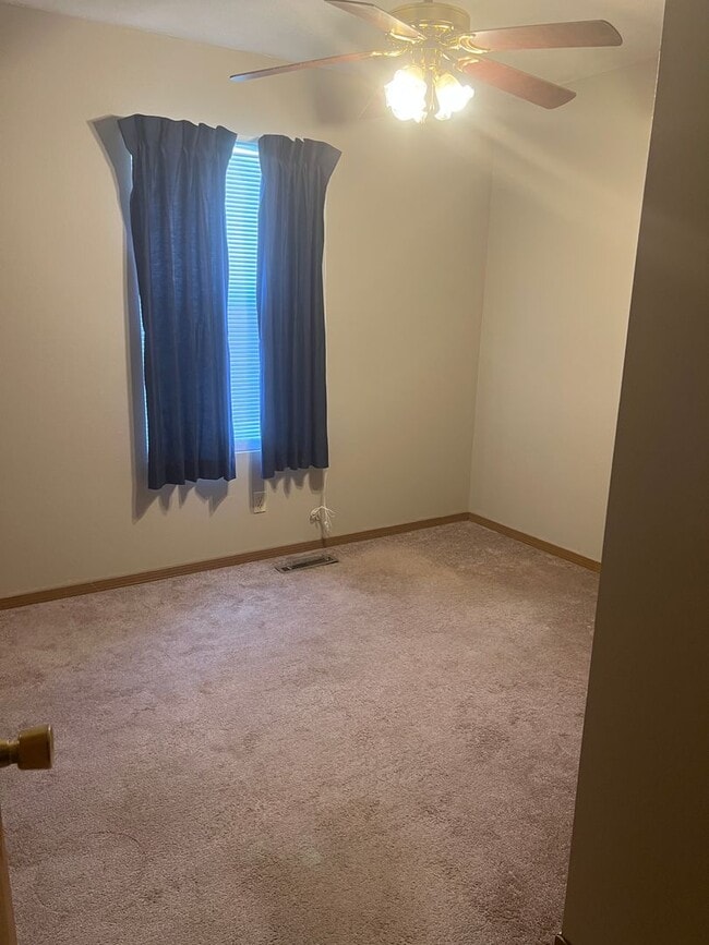 Photo - 3 bedroom/1.5 bathrooms