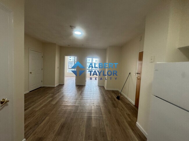 Photo - 82 Essex St Apartments Unit 82