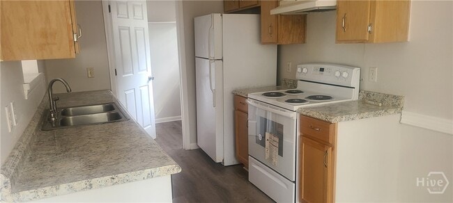 Photo - 118 Oak Pointe Trail