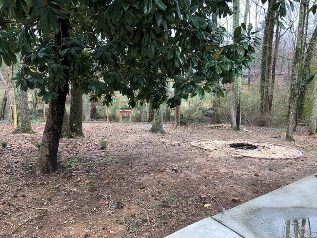 Photo - Wonderful 3 Bedroom 2 Bathroom Ranch Style Home!