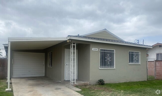 Building Photo - COME SEE this SAT! May 10th / Charming 3 B... Rental