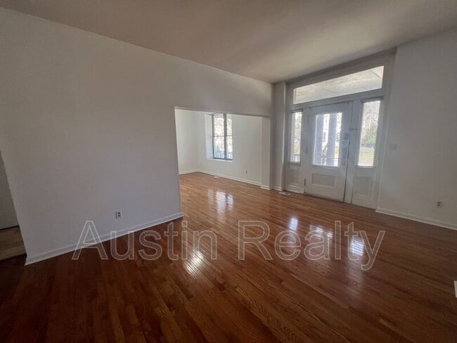 Photo - 4362 McPherson Ave Unit A