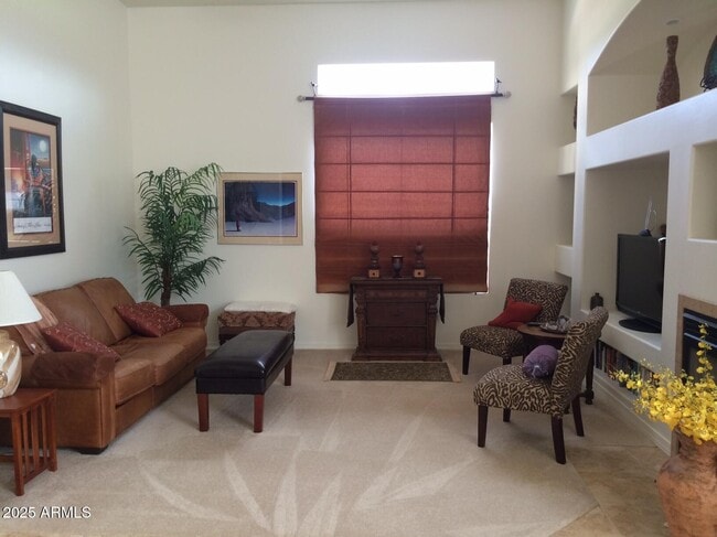 Photo - 5715 E la Privada Dr