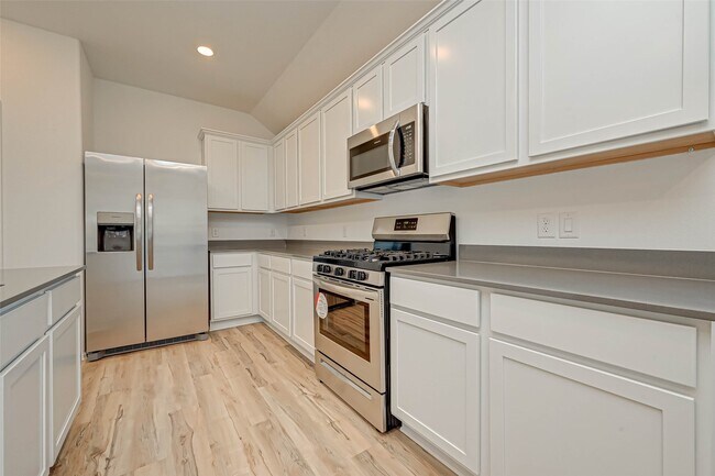 Photo - 21343 Bering Reach Dr