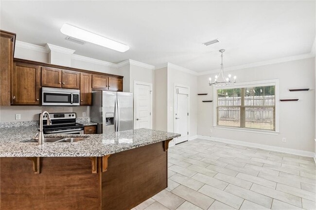 Photo - 856 Linlen Ave