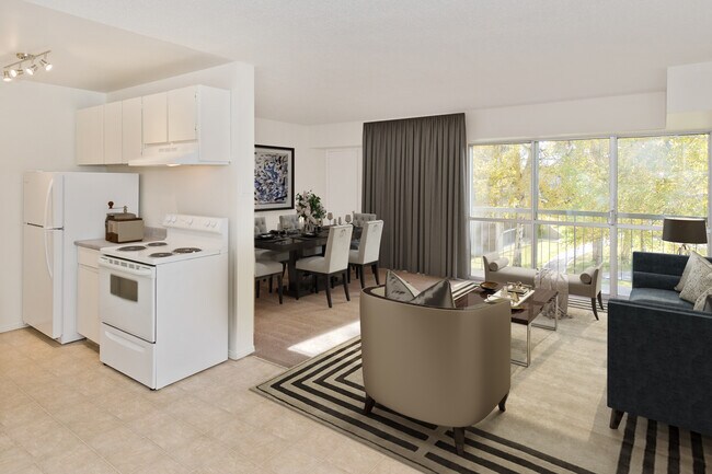 Photo - Flintridge Place