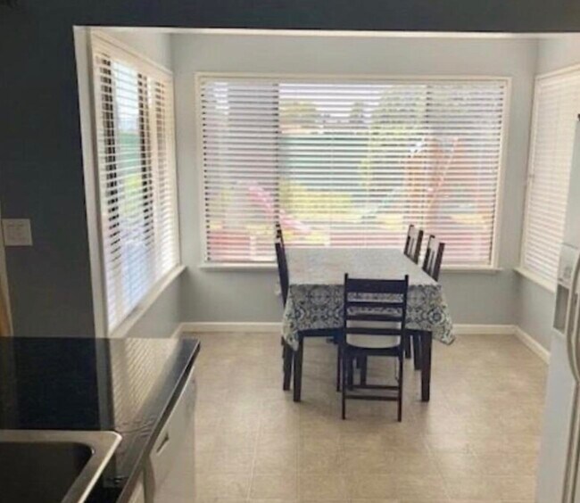 Photo - 5250 Riverlake Rd