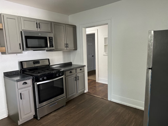Photo - 1320 N 4th Ave