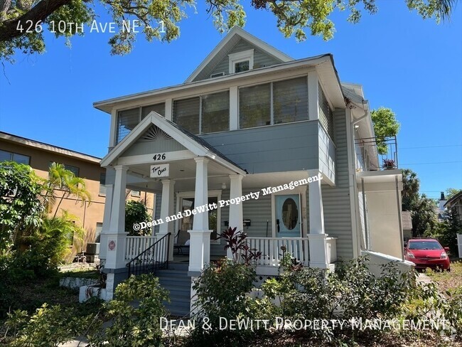 Building Photo - 426 10th Ave NE Unit 1 Rental