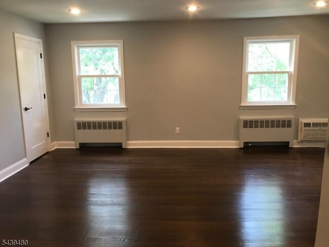 Photo - 21 Wedgewood Dr