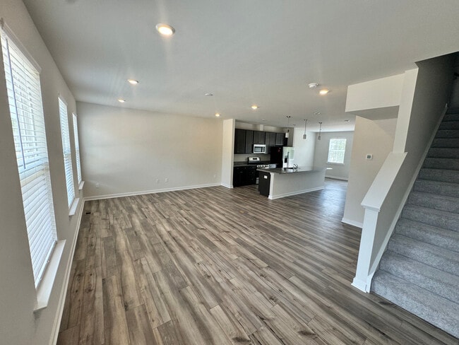 Photo - 6243 Jackline Run