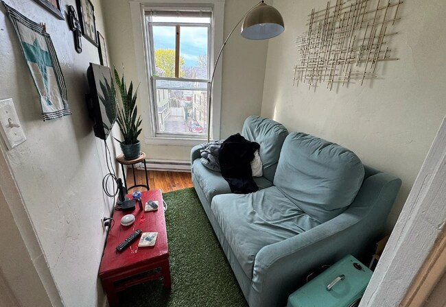 Photo - 94 River St Unit 3