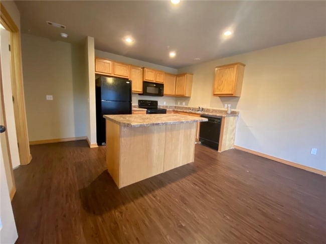 Photo - 2821 W Redstone Dr