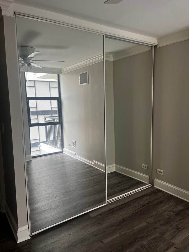 Photo - 620 Peachtree St NE Unidad 904